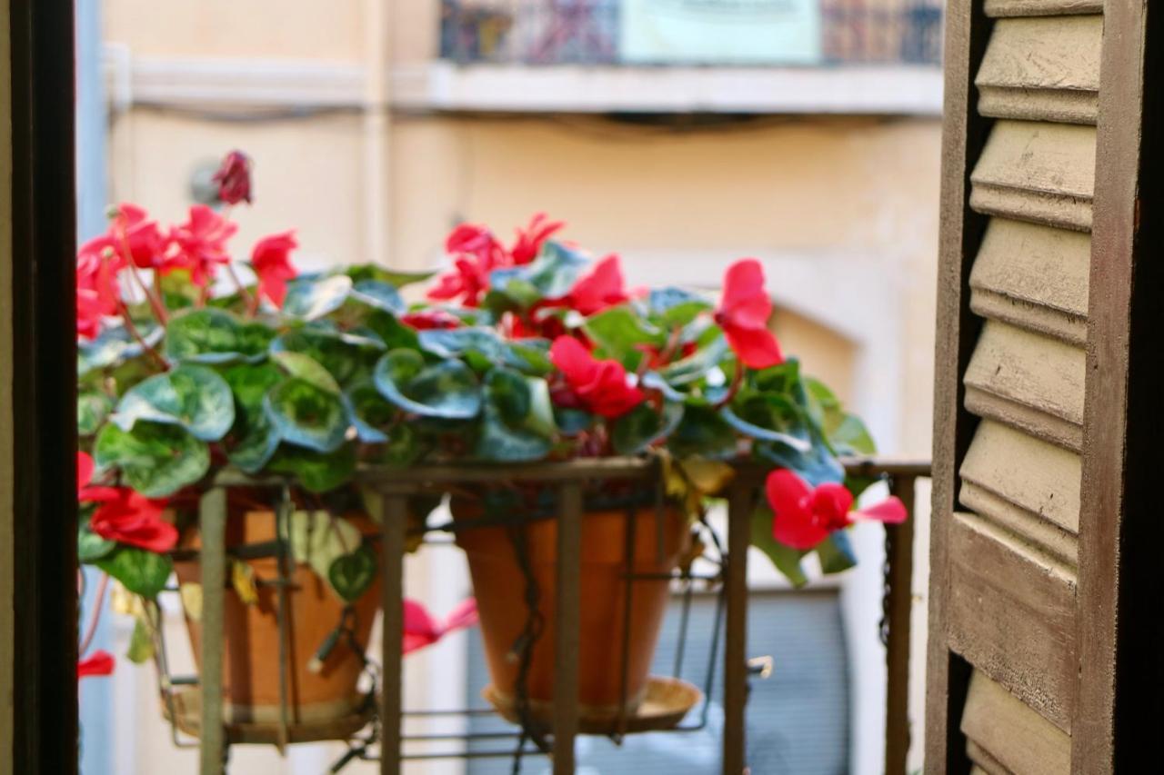Hostal Poblenou Барселона Экстерьер фото