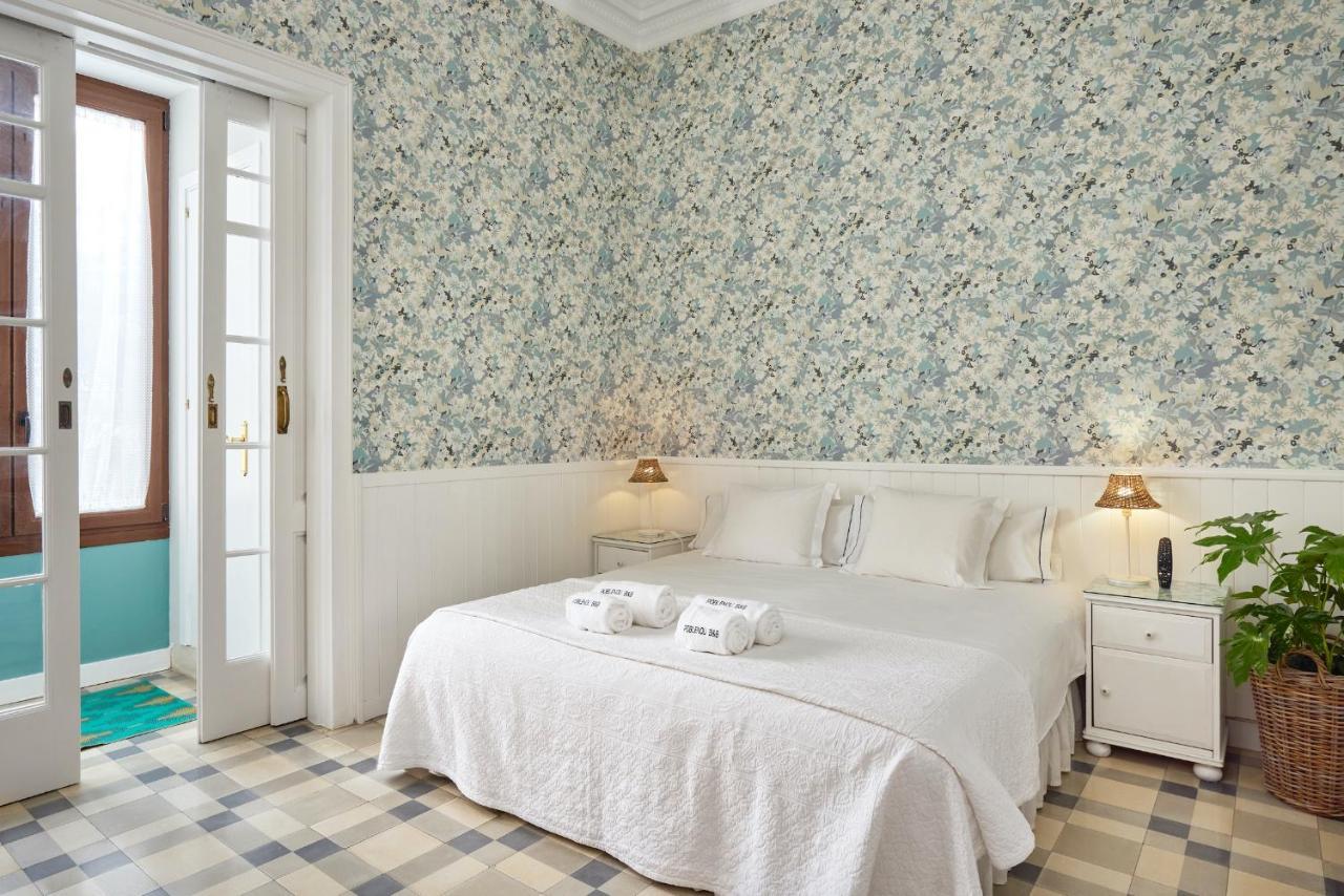 Hostal Poblenou Барселона Экстерьер фото